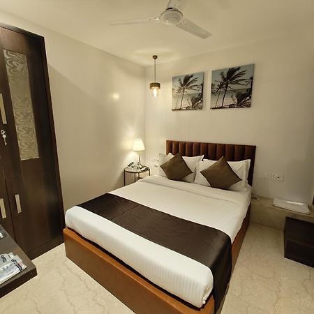 The Majlis Hotel - Colaba מומביי מראה חיצוני תמונה